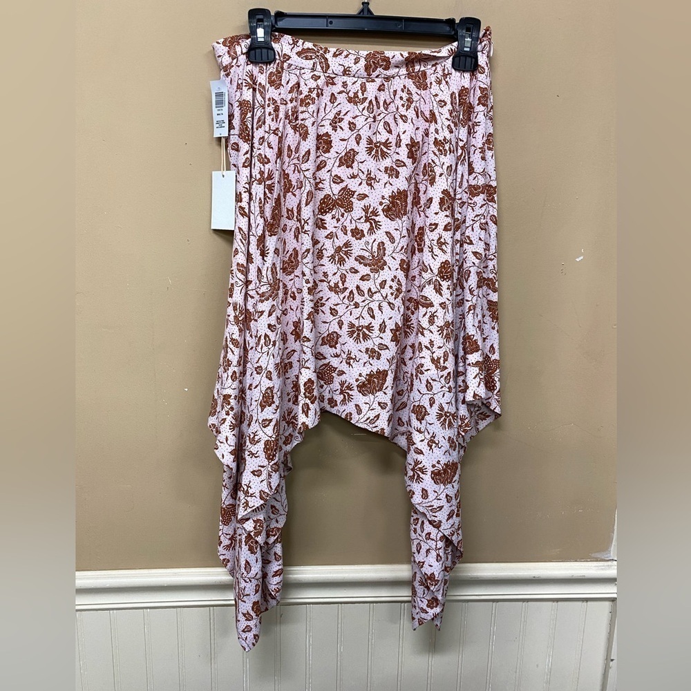 Aritzia Little Moon Malta Handkerchief Skirt Pink Size 10 NWT
